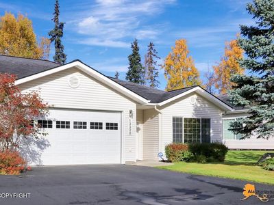 13328 Vasili Dr