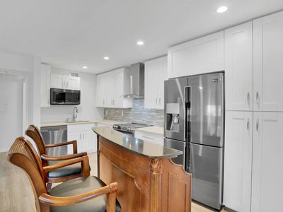 7178 Golf Colony Court #201