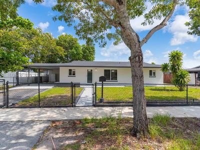 4513 NW 203rd Ter