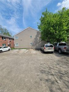528 Ashlawn Dr