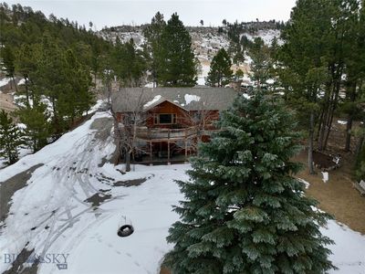 3465 Pine Hills Dr