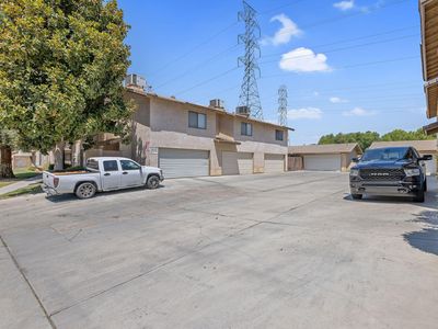 8200 Laborough Drive