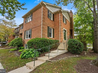 8265 Cedar Landing Ct