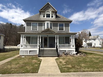 63 Dean St