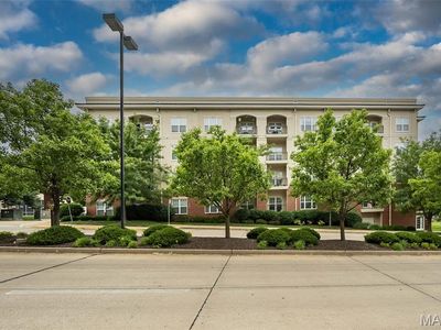1270 Strassner Dr APT 3202