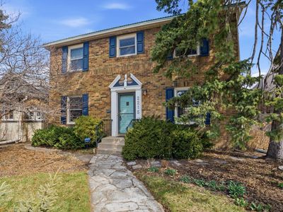 2215 Saint Anthony Pkwy