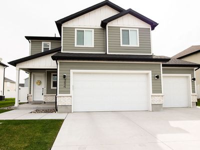 384 W Ropelato Dr