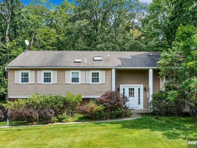 Property at 260 River Dr, River Vale, NJ