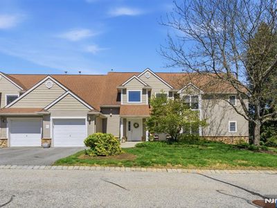 38 Bourne Cir