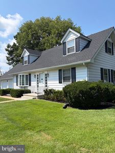 303 Hermitage Dr
