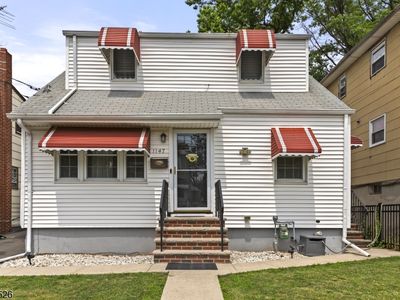 1147 Passaic Ave