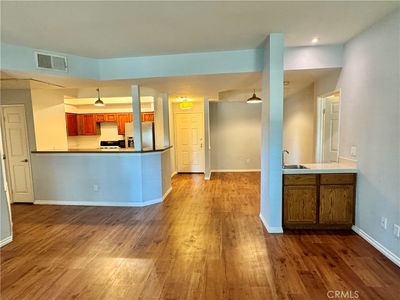 5420 Sylmar Ave APT 105