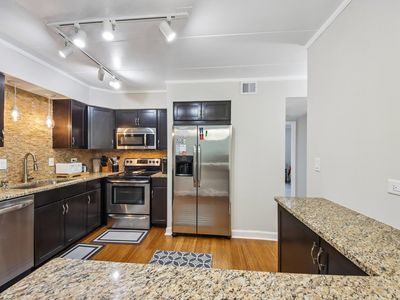 6330 Lincoln Ave Unit 3C