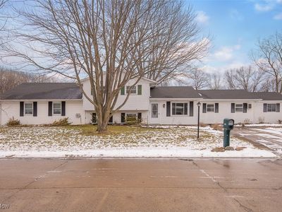 Property at 6501 Fox Tail Ln, Amherst, OH