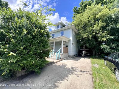 933 Porter St