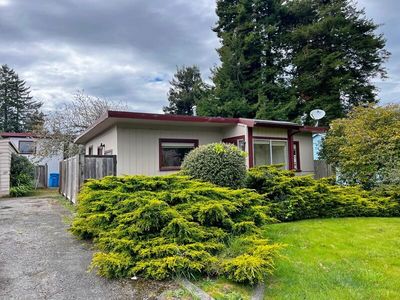 6092-6094 Avalon Dr