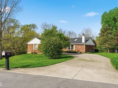 690 Kirkwood Dr