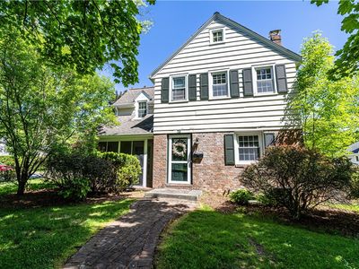 74 Avalon Dr