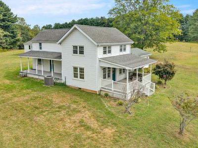 202 Chestnut Ln