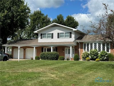 Property at 1620 W Riverview Ave, Napoleon, OH