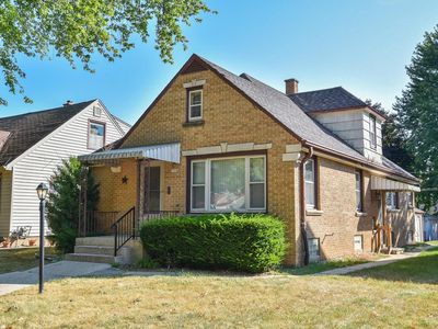 3928 North 79th STREET