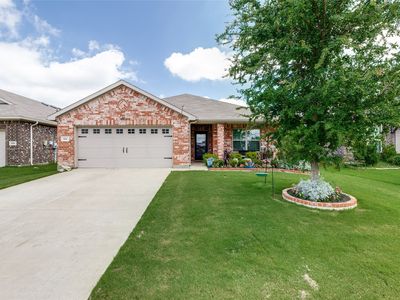 Property at 816 Ravenwood Ln, Van Alstyne, TX