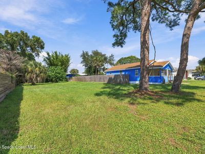 218 E Fee Ave