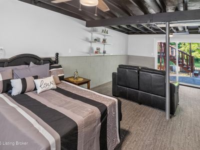 4601 Logby Pl