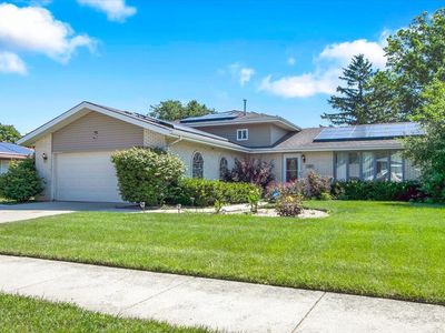 Property at 15315 Saint Andrews Dr, Orland Park, IL