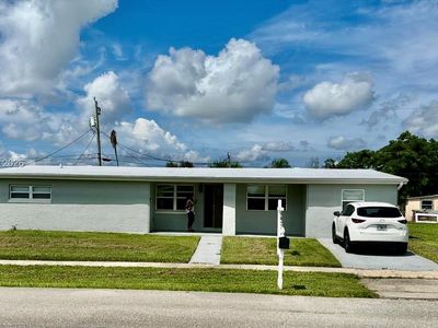 570 Dalton Blvd