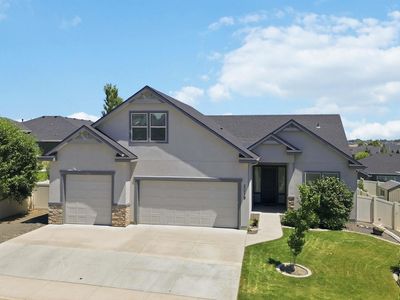 3218 N Cherry Laurel Way