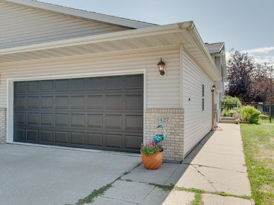 Property at 1427 Suntree Dr, West Fargo, ND