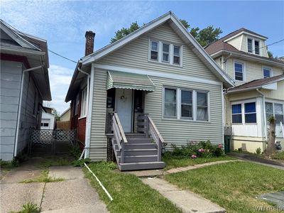 88 Newfield St