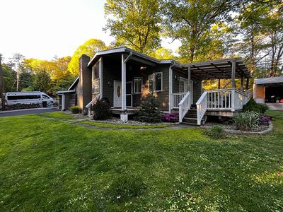 53 Valley View Ln