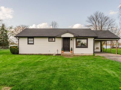8109 Titus Rd