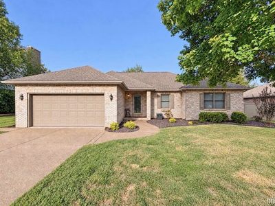 Property at 3655 Carmona Dr, Newburgh, IN