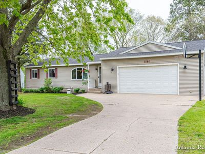 Property at 1780 Woodrun Dr SE, Lowell, MI