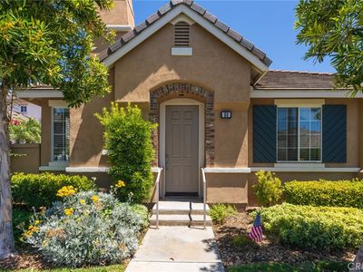 60 Seacountry Ln