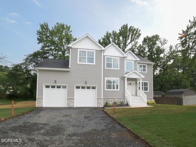 128 Center Avenue
