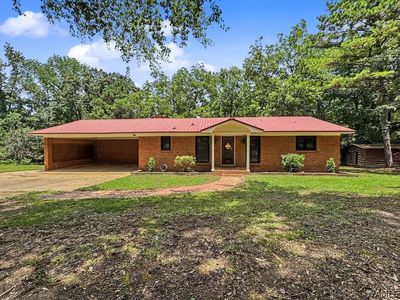 13757 Crystal Lake Dr