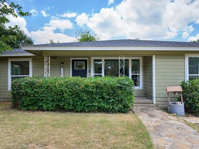 2100 NW 4th Ave