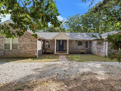 7008 Fawn Woods Dr