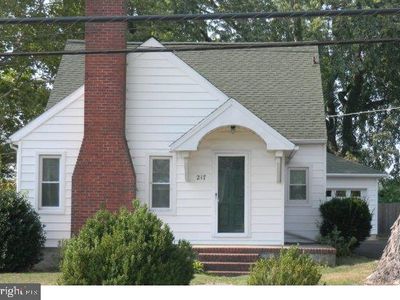217 Laurel Rd