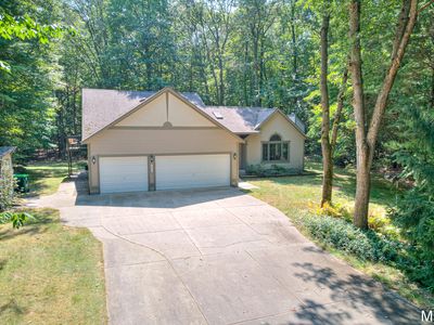 Property at 1234 Scenic Dr, Muskegon, MI