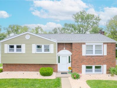 134 Chris Dr