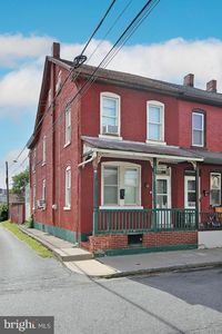 437 N 3rd Ave