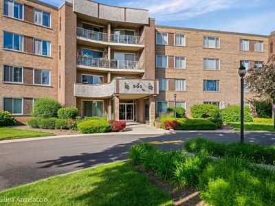 900 E Wilmette Rd Unit 219