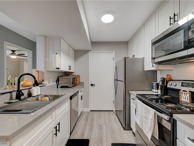 5260 Mission Monterey Ln APT 105