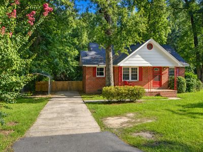 2604 N Oakridge Cir
