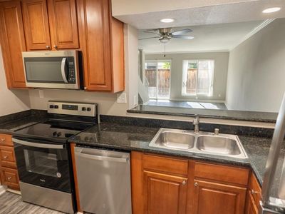7166 N Fruit Ave APT 178